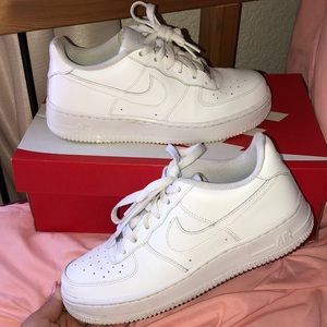 Nike Air Force 1